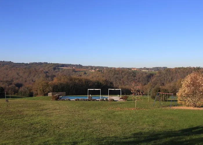 Les Tours De Bombel Saint-Amand-de-Coly