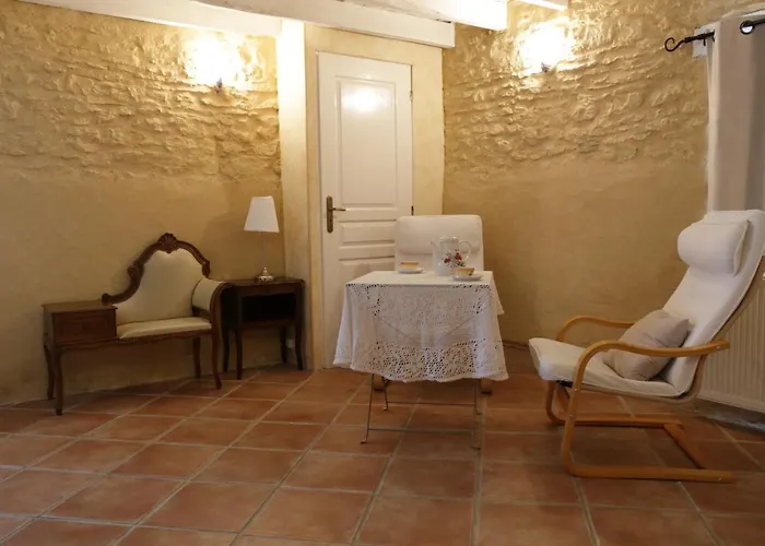 Couette-café Les Tours De Bombel Saint-Amand-de-Coly